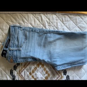 Women’s Hollister Jean Legging.
